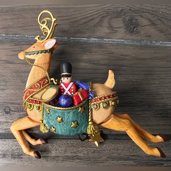 Hallmark NIB 2007 Christmas Ornament “Reindeer” 2nd Yuletide Treasures Series - Picture 4 of 8